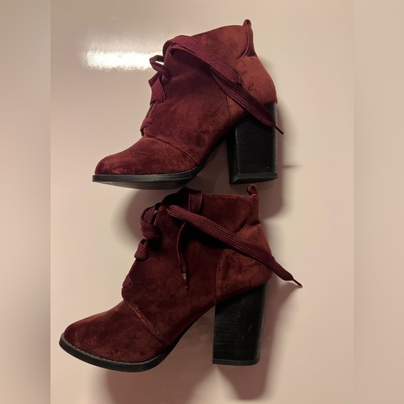 Velvet Ankled Block Heel Boots - Picture 2 of 10